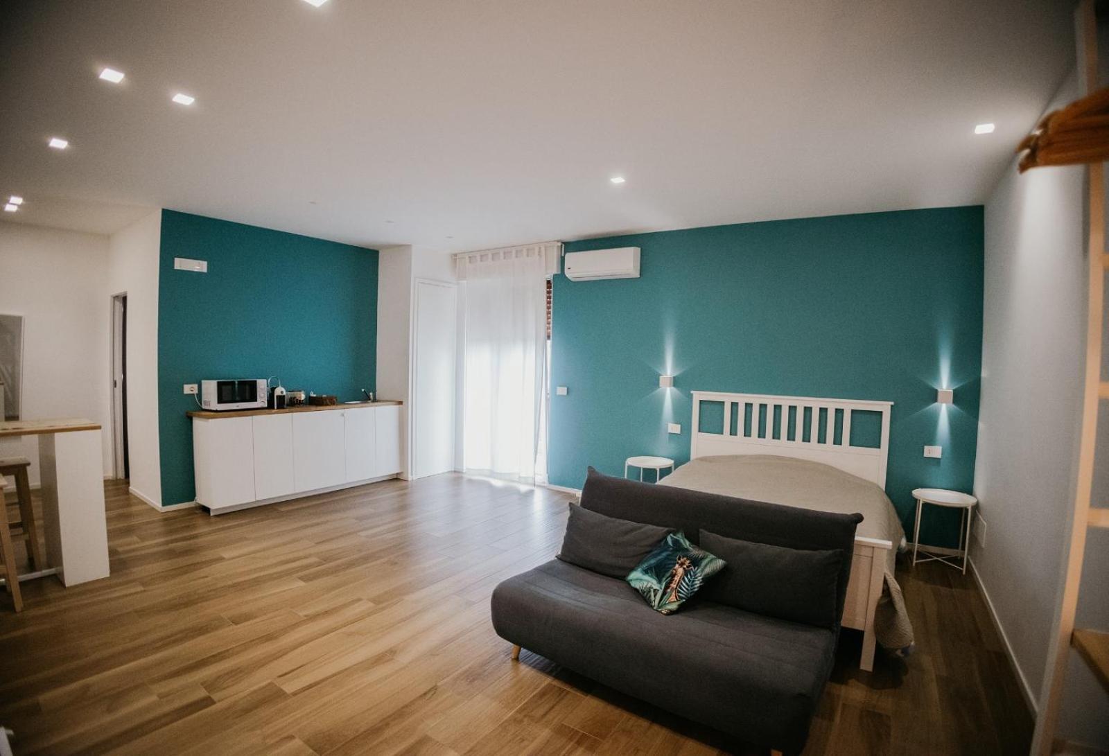 Suite Room 特拉尼 外观 照片