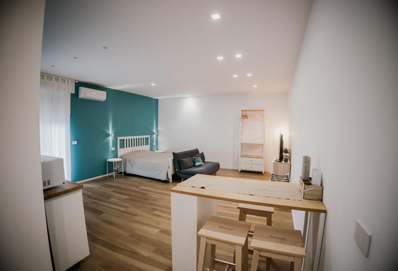 Suite Room 特拉尼 外观 照片